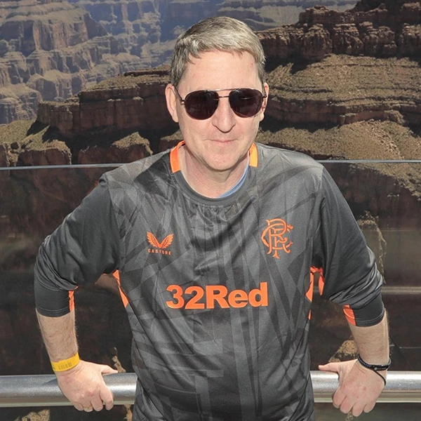 Robbie O.